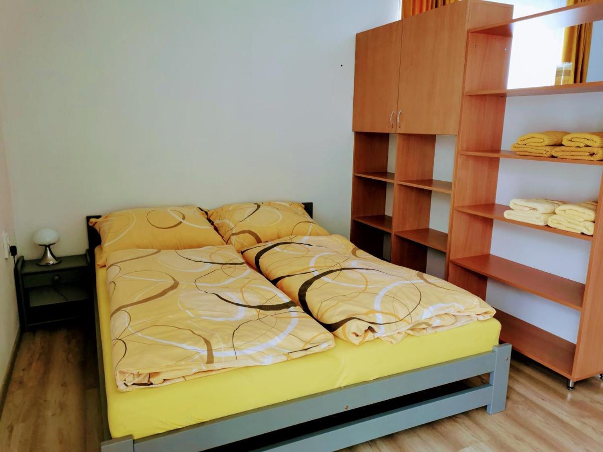 Comenius Apartments - Apartmany Na Rohu Svidnik Exterior photo